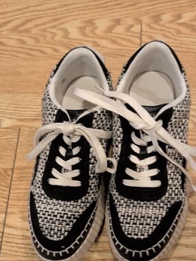 Women's Black and White Woven Lace-Up Sneakers